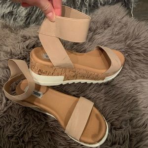 Steve Madden sandals